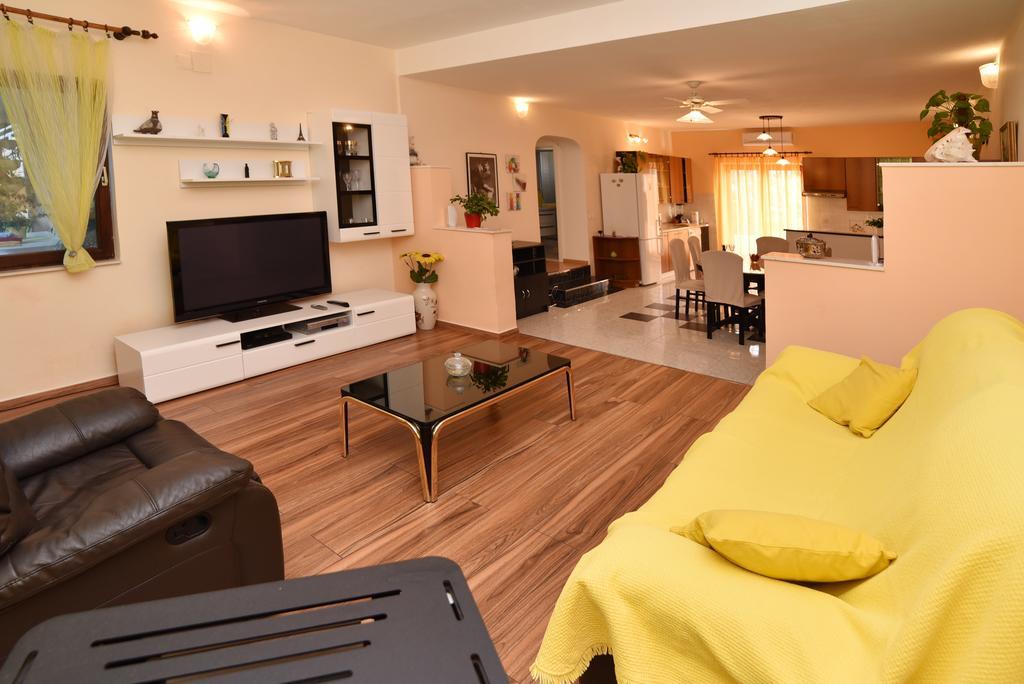 Apartment Enjoy You Split Luaran gambar
